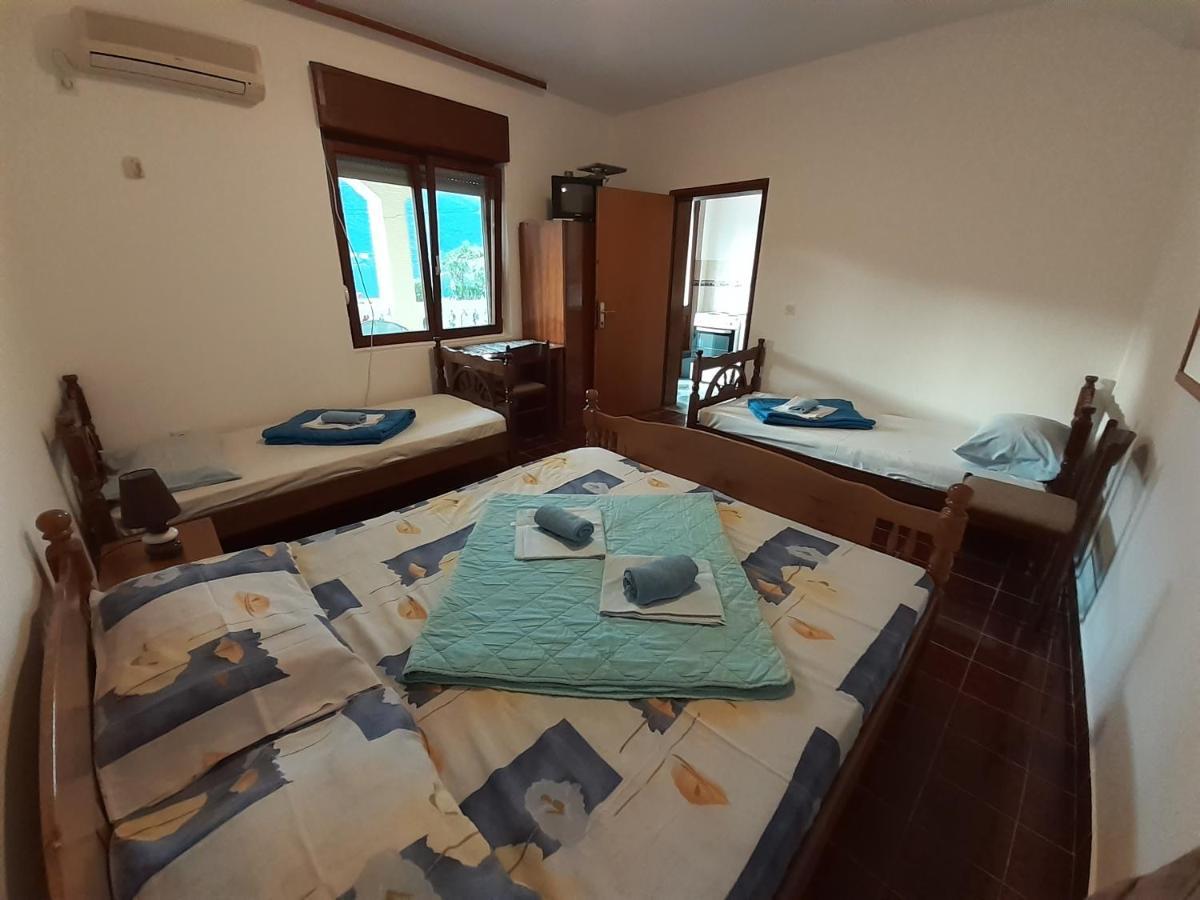 Stevovic Apartments Tivat Kültér fotó