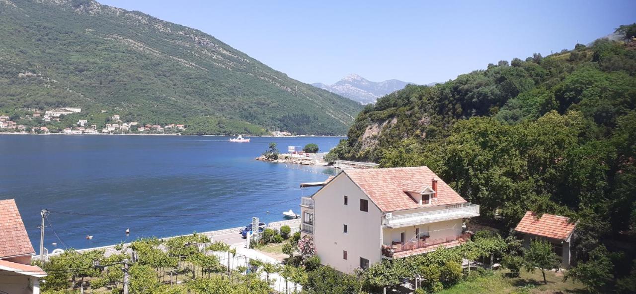 Stevovic Apartments Tivat Kültér fotó