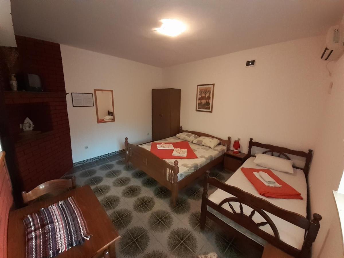 Stevovic Apartments Tivat Kültér fotó